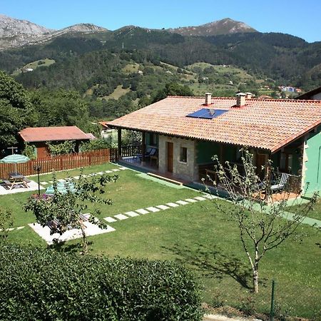 Coviellador Cangas De Onis Affittacamere Esterno foto