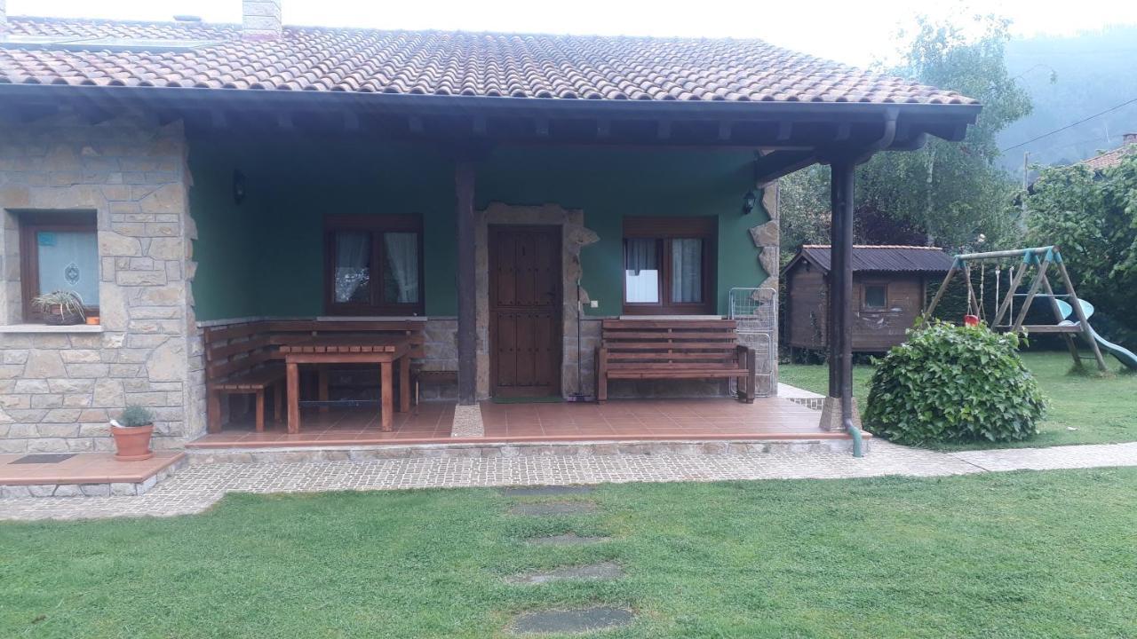 Coviellador Cangas De Onis Affittacamere Esterno foto