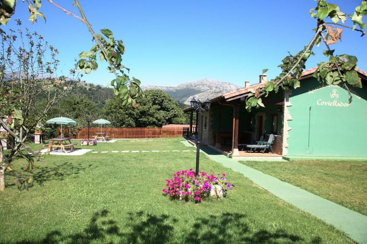 Coviellador Cangas De Onis Affittacamere Esterno foto