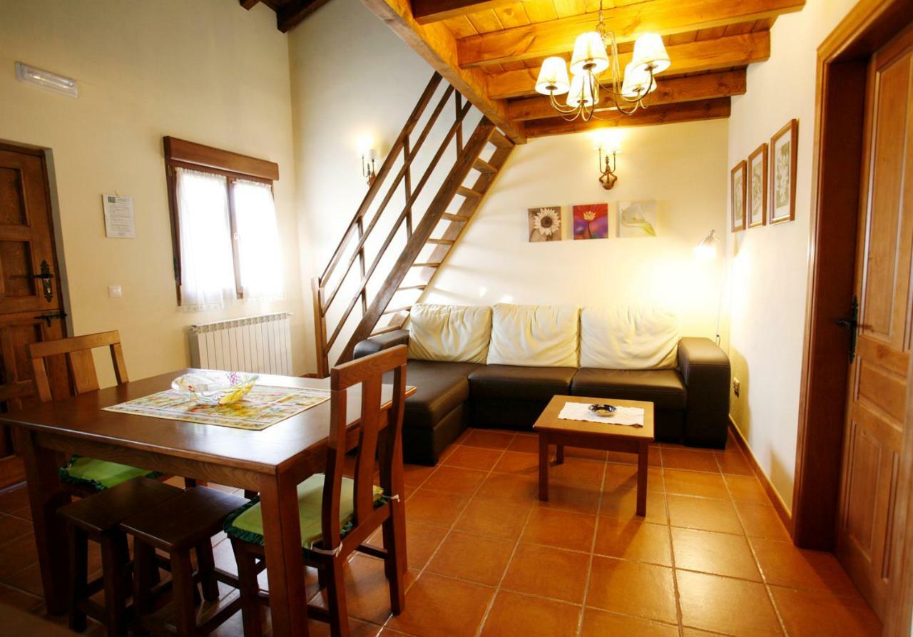 Coviellador Cangas De Onis Affittacamere Esterno foto